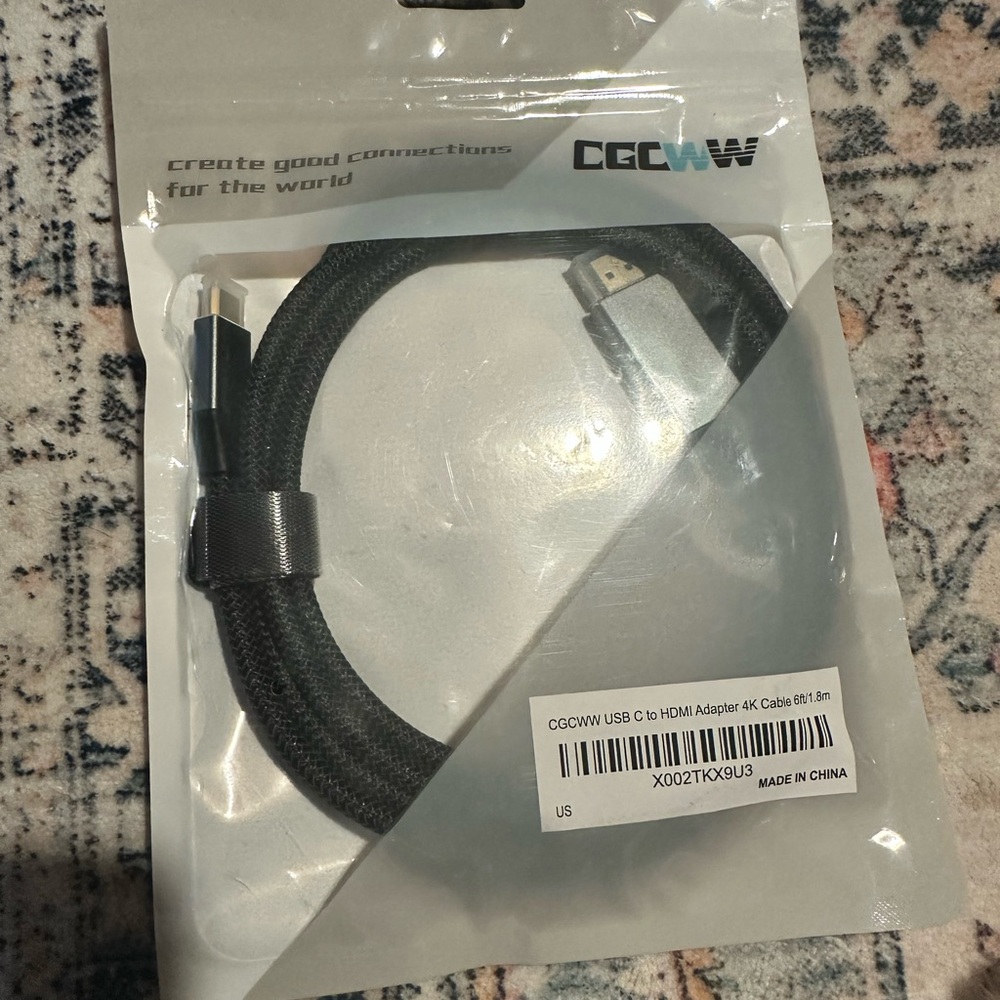 Black USB-C to HDMI Adapter 4K Cable